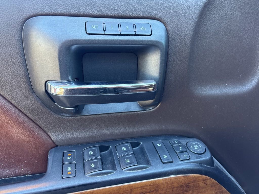 Used 2016 Chevrolet Silverado 1500 High Country w/ High Country Premium Package image 10