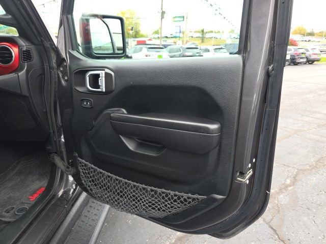 Used 2021 Jeep Wrangler Unlimited Rubicon w/ Cold Weather Group image 37