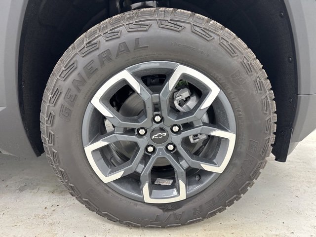 New 2026 Chevrolet Equinox ACTIV image 32