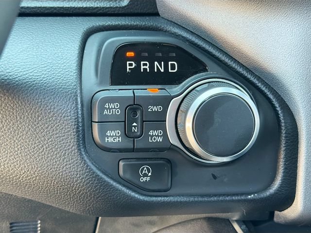 Used 2025 RAM 1500 Big Horn AWD/4WD image 16