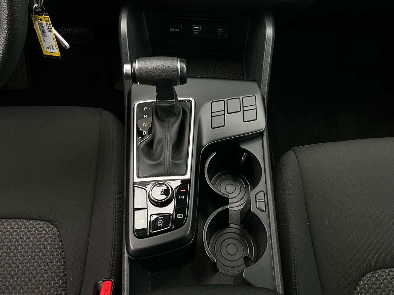 Used 2025 Kia Sportage LX image 14