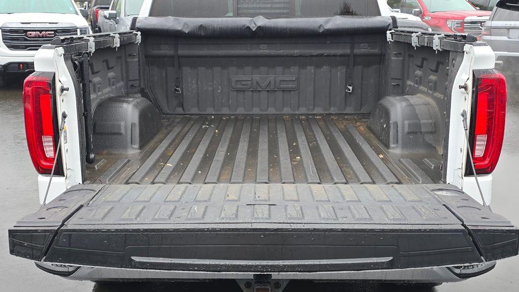 Used 2019 GMC Sierra 1500 SLT w/ SLT Premium Plus Package AWD/4WD image 15