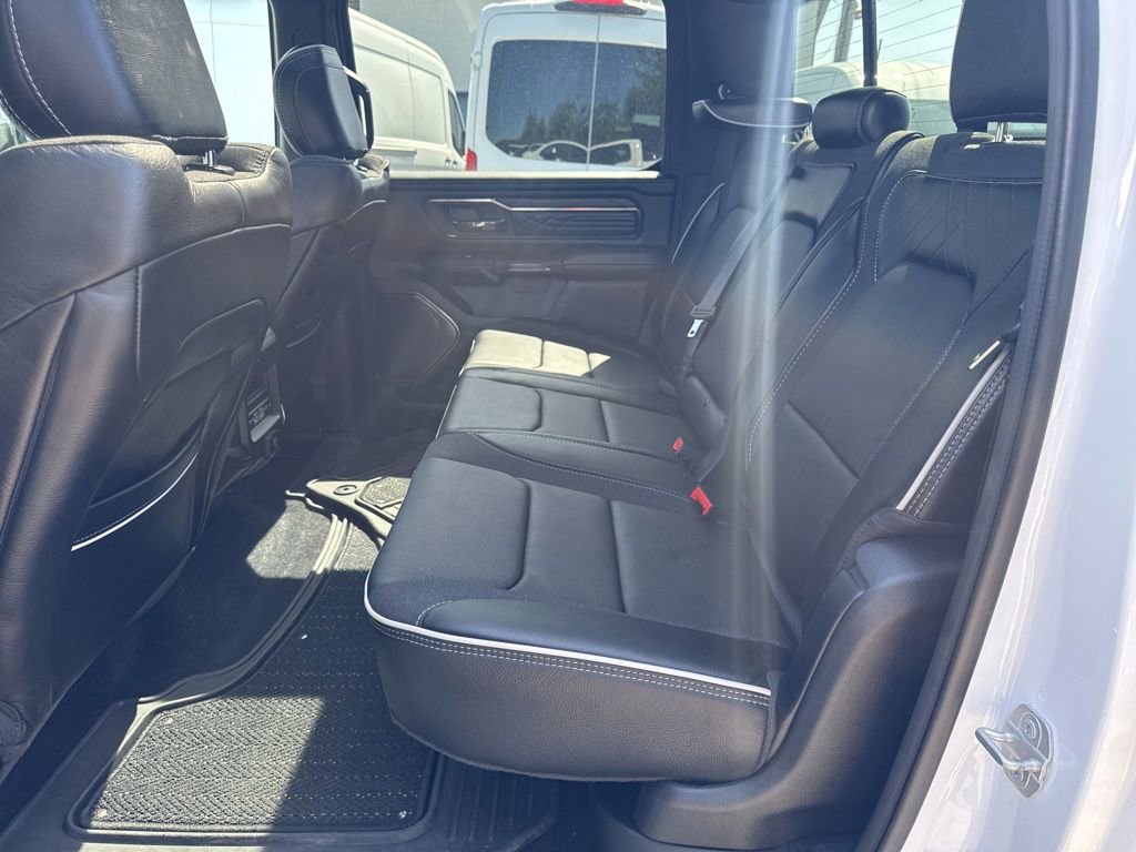 Used 2025 RAM 1500 Limited AWD/4WD image 32