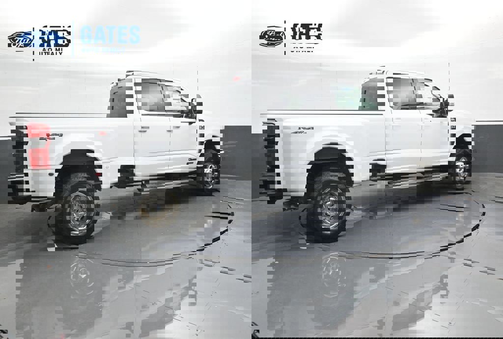 New 2026 Ford F350 XLT w/ XLT Premium Package image 3