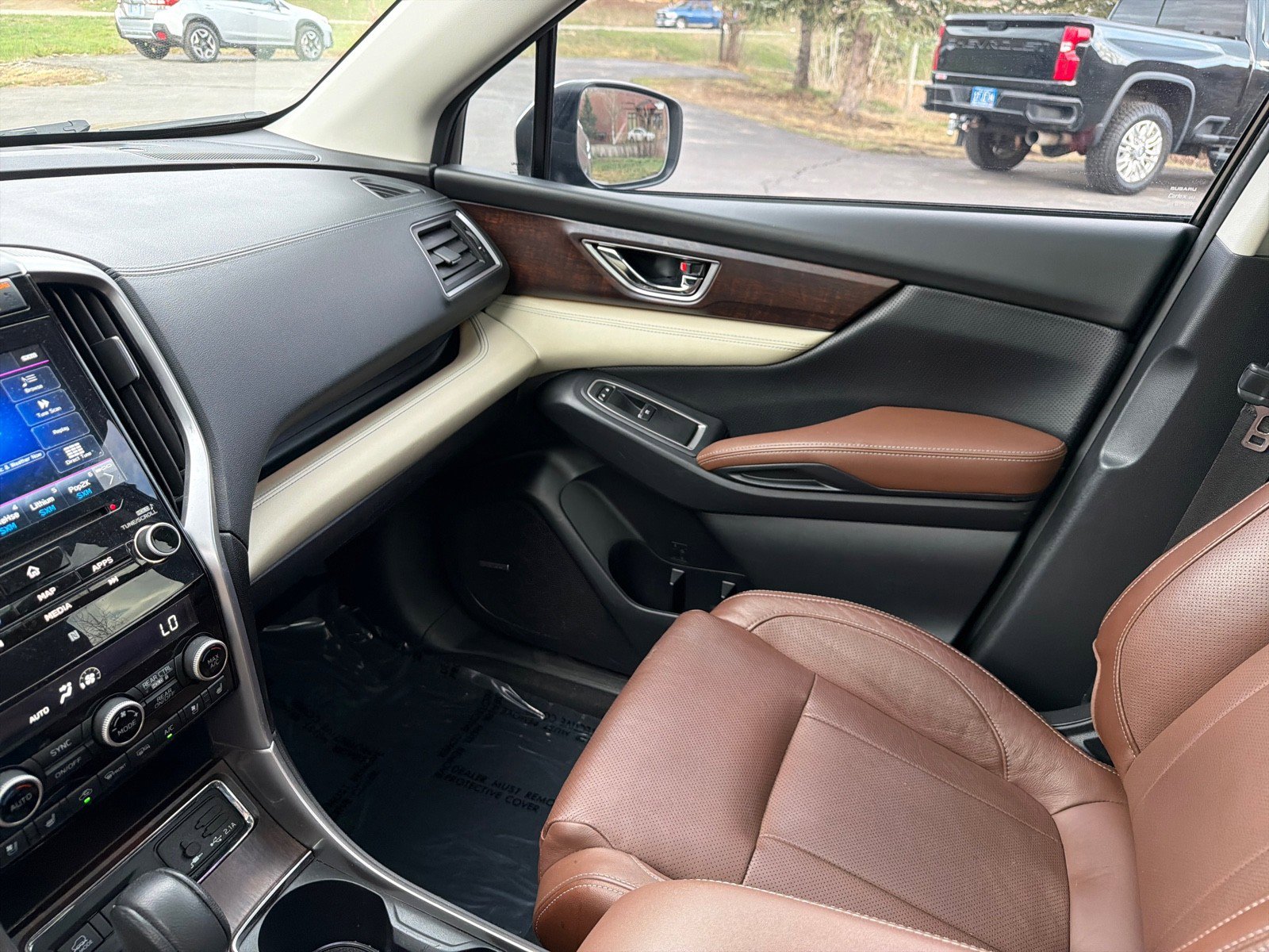 Used 2022 Subaru Ascent Touring w/ Popular Package #2A image 24