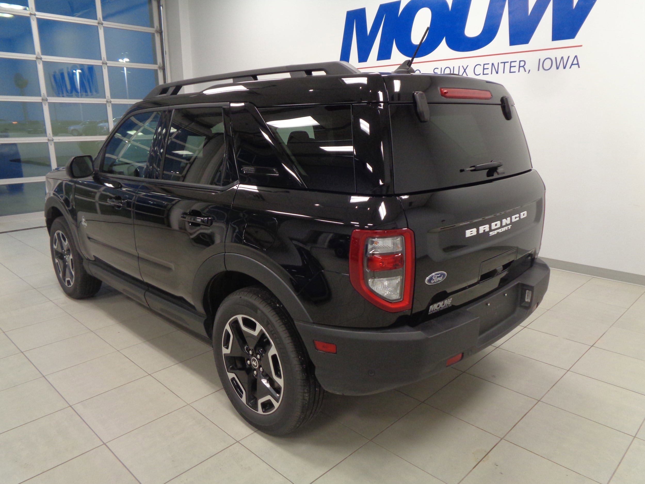 Used 2023 Ford Bronco Sport Outer Banks AWD/4WD image 6