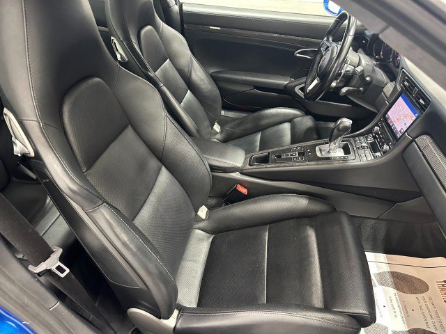 Used 2017 Porsche 911 Turbo S image 28