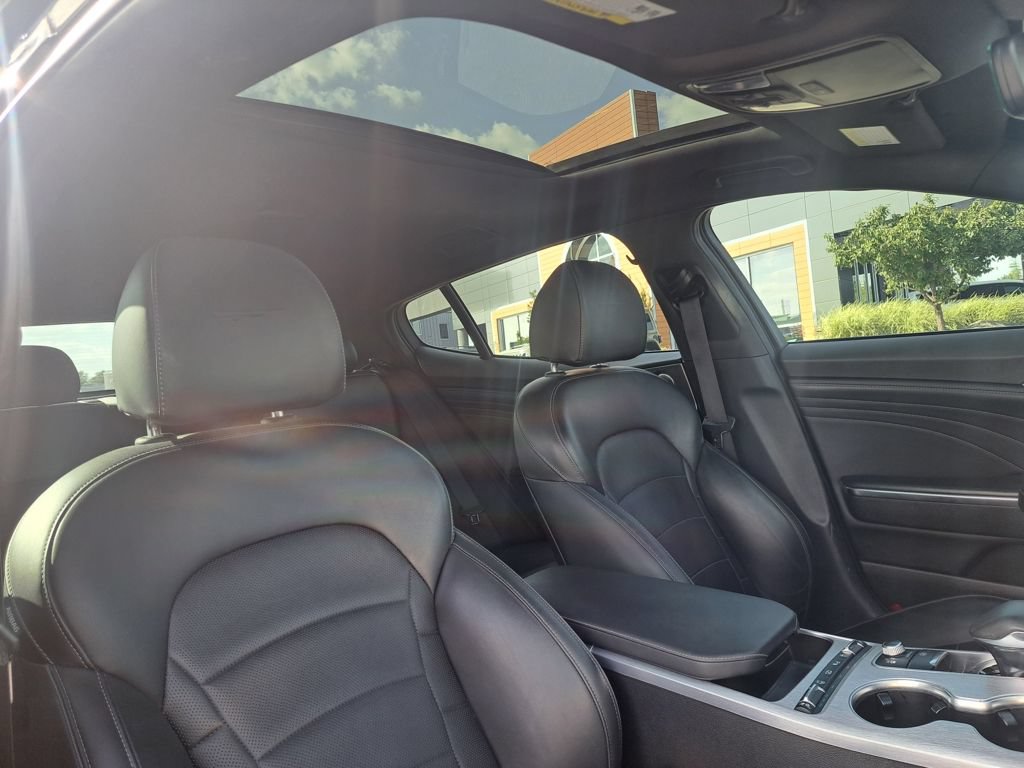 Used 2022 Kia Stinger GT2 AWD/4WD image 38