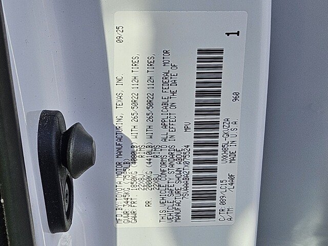 Used 2026 Toyota Sequoia Capstone AWD/4WD image 29