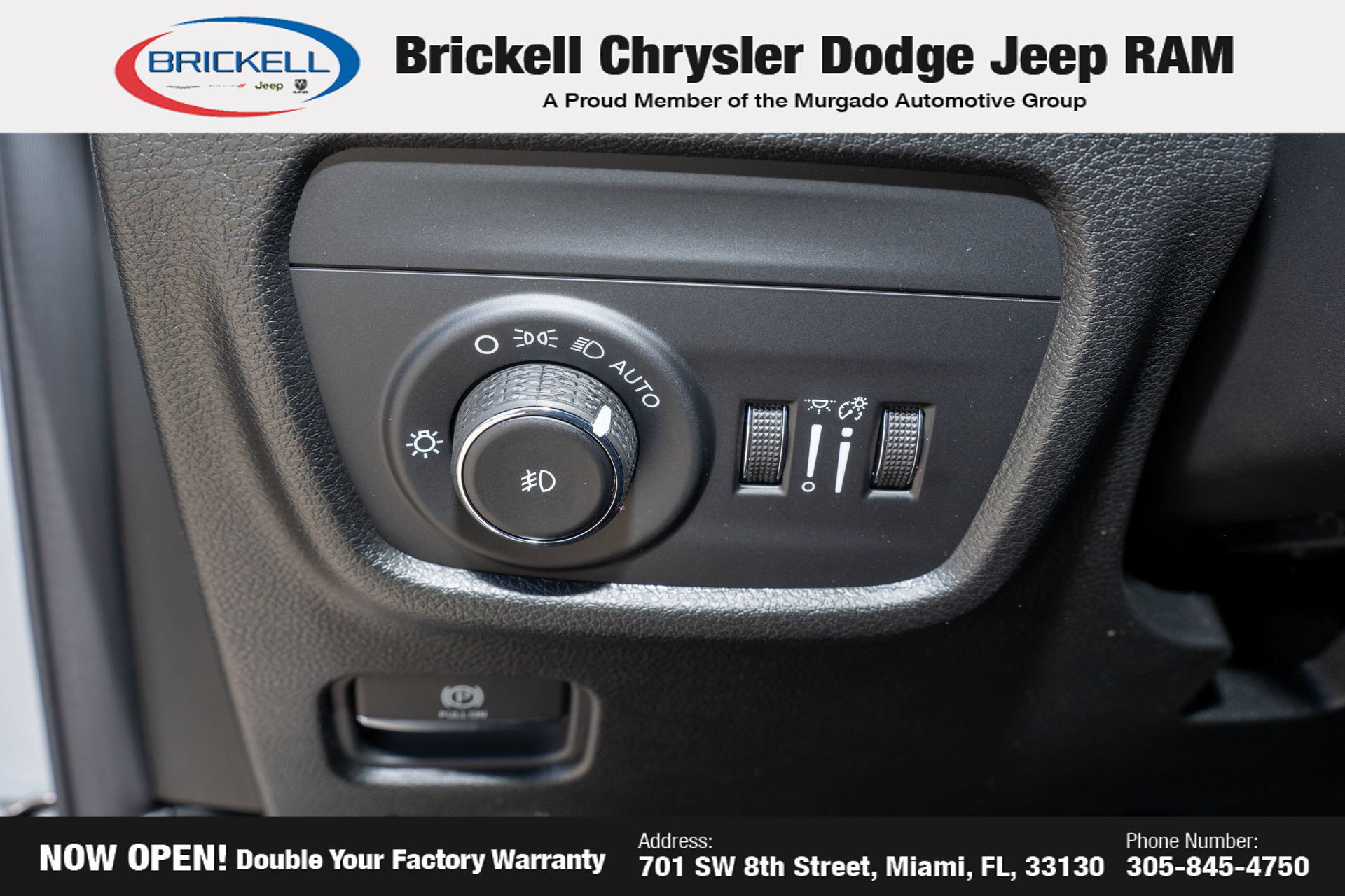 New 2026 Jeep Grand Cherokee L Limited w/ Limited Altitude Package AWD/4WD image 39