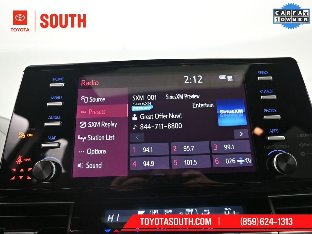 Used 2023 Toyota Sienna XLE image 16