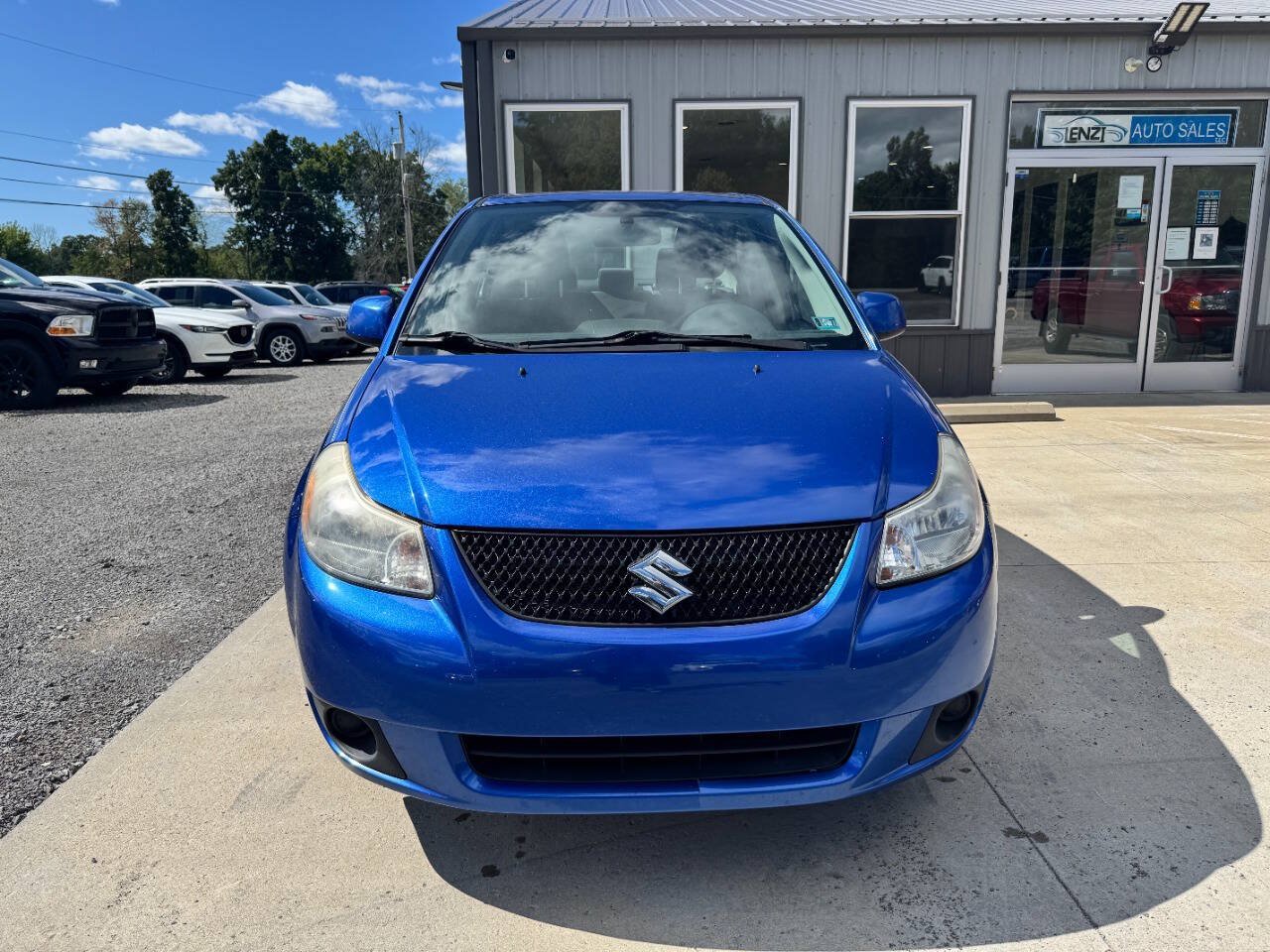 Used 2013 Suzuki SX4 LE FWD image 2