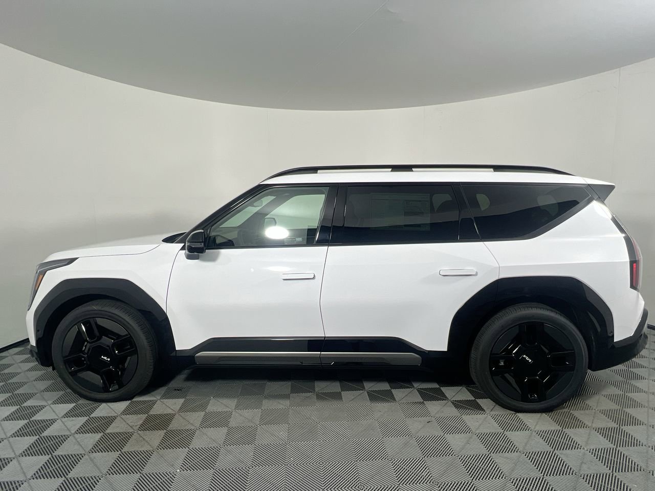 New 2026 Kia EV9 GT-Line AWD/4WD image 8