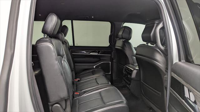 Used 2022 Jeep Wagoneer Series II image 22