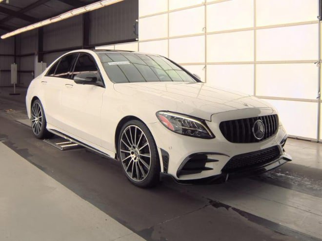 Used 2021 Mercedes-Benz C 300 Sedan image 3