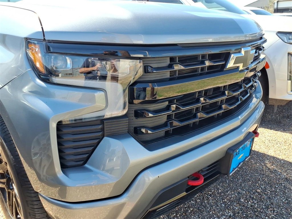 Used 2023 Chevrolet Silverado 1500 RST w/ Redline Edition image 6
