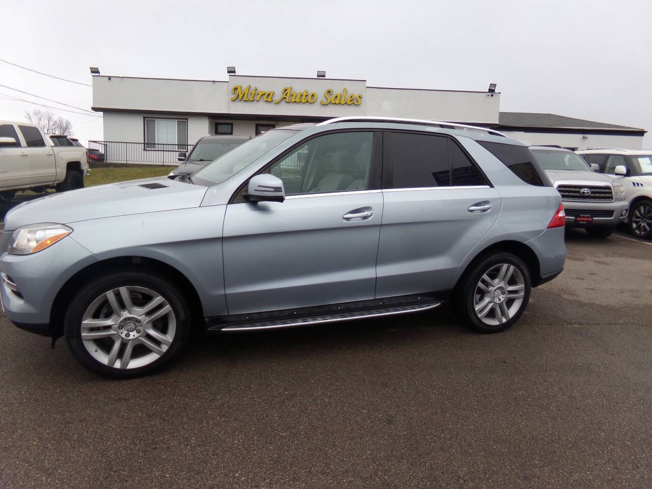 Used 2015 Mercedes-Benz ML 350 2WD image 53