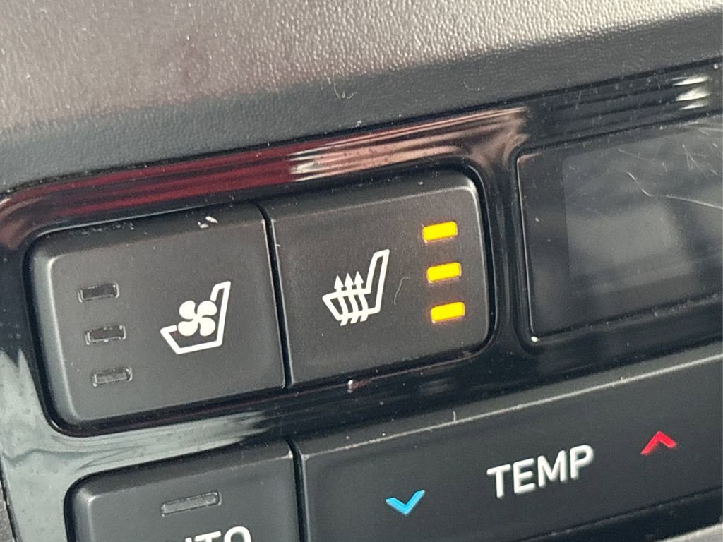 Used 2021 Hyundai Palisade Limited image 35