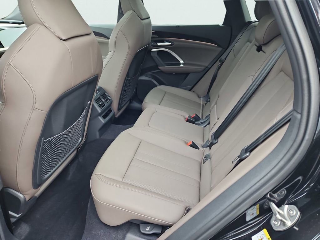 New 2025 Audi Q5 Premium Plus image 23