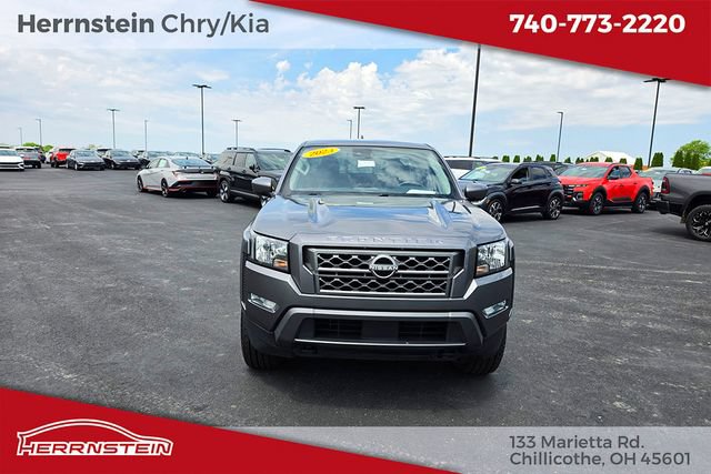 Used 2023 Nissan Frontier SV w/ SV Convenience Package AWD/4WD image 2