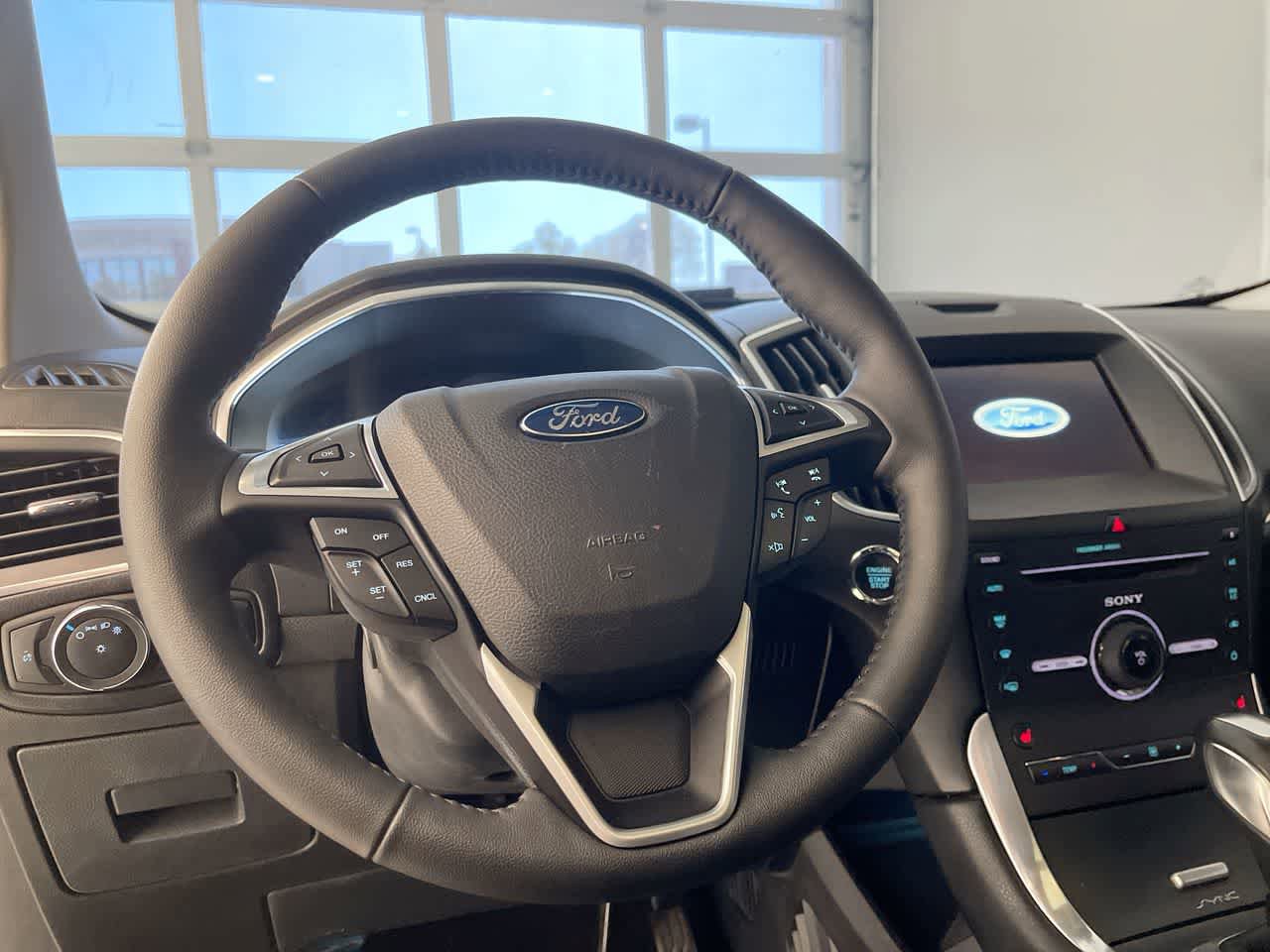 Used 2016 Ford Edge Sport w/ Technology Package AWD/4WD image 14