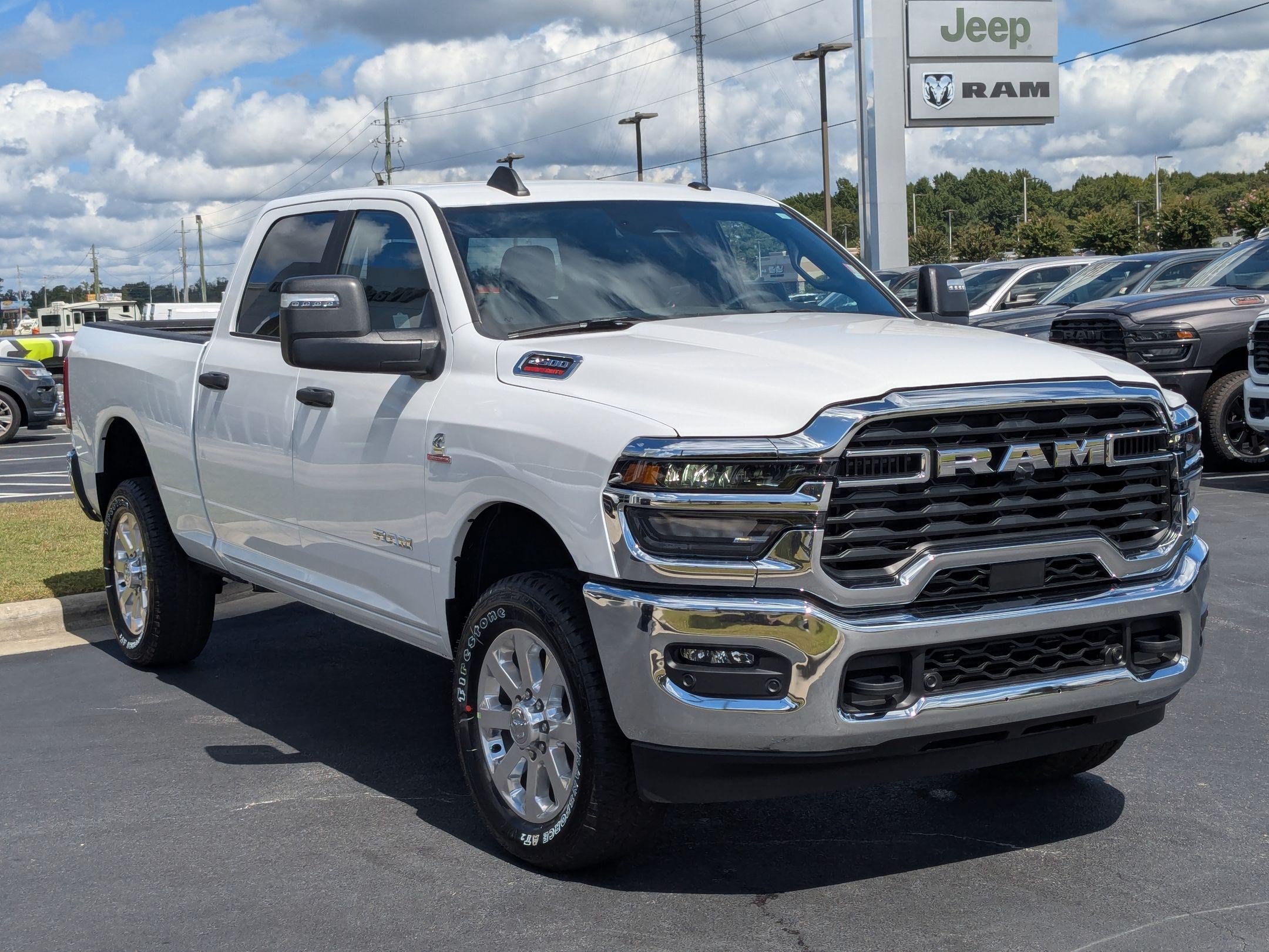 New 2026 RAM 2500 Big Horn AWD/4WD image 3