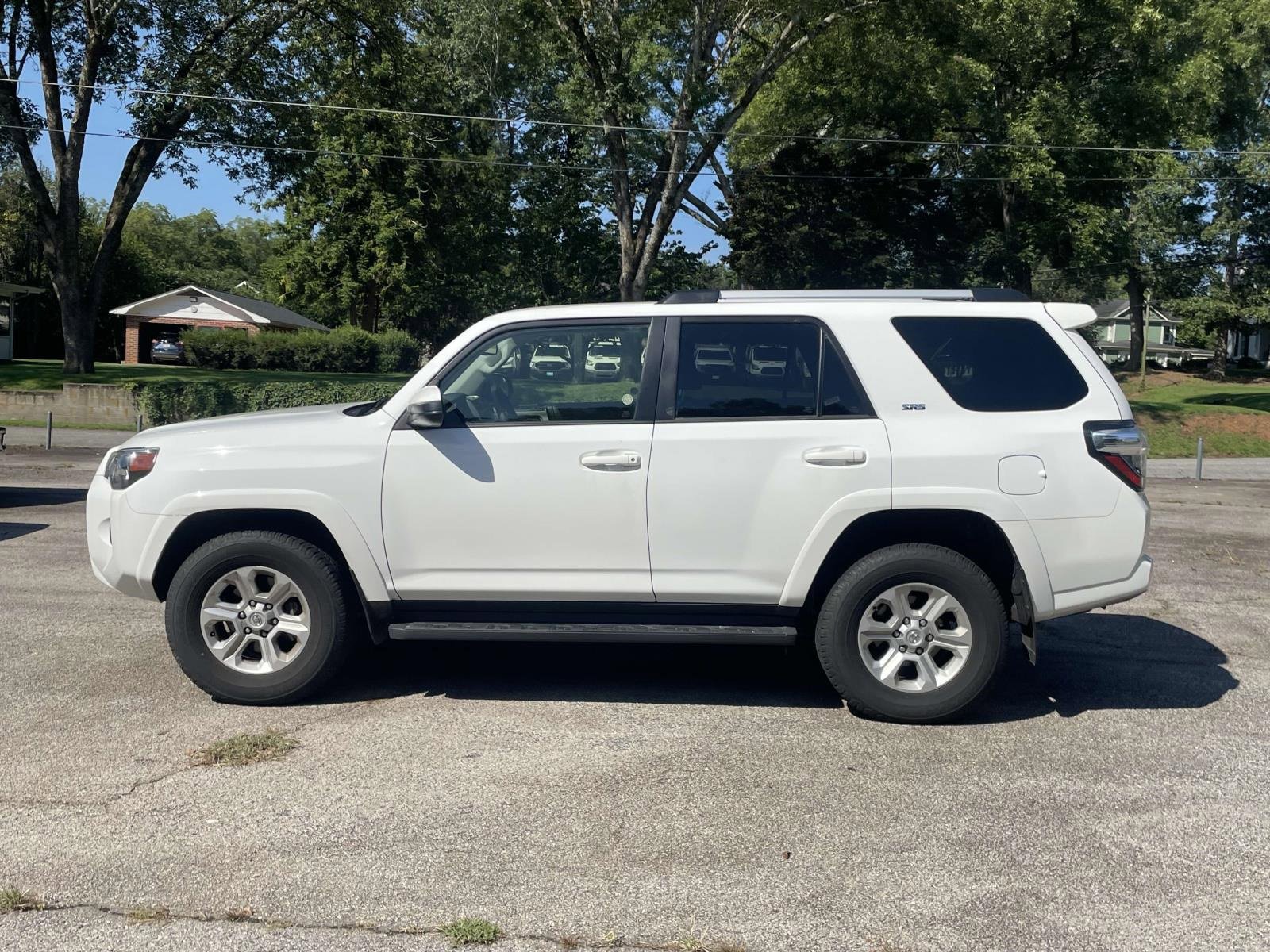 Used 2024 Toyota 4Runner SR5 image 2