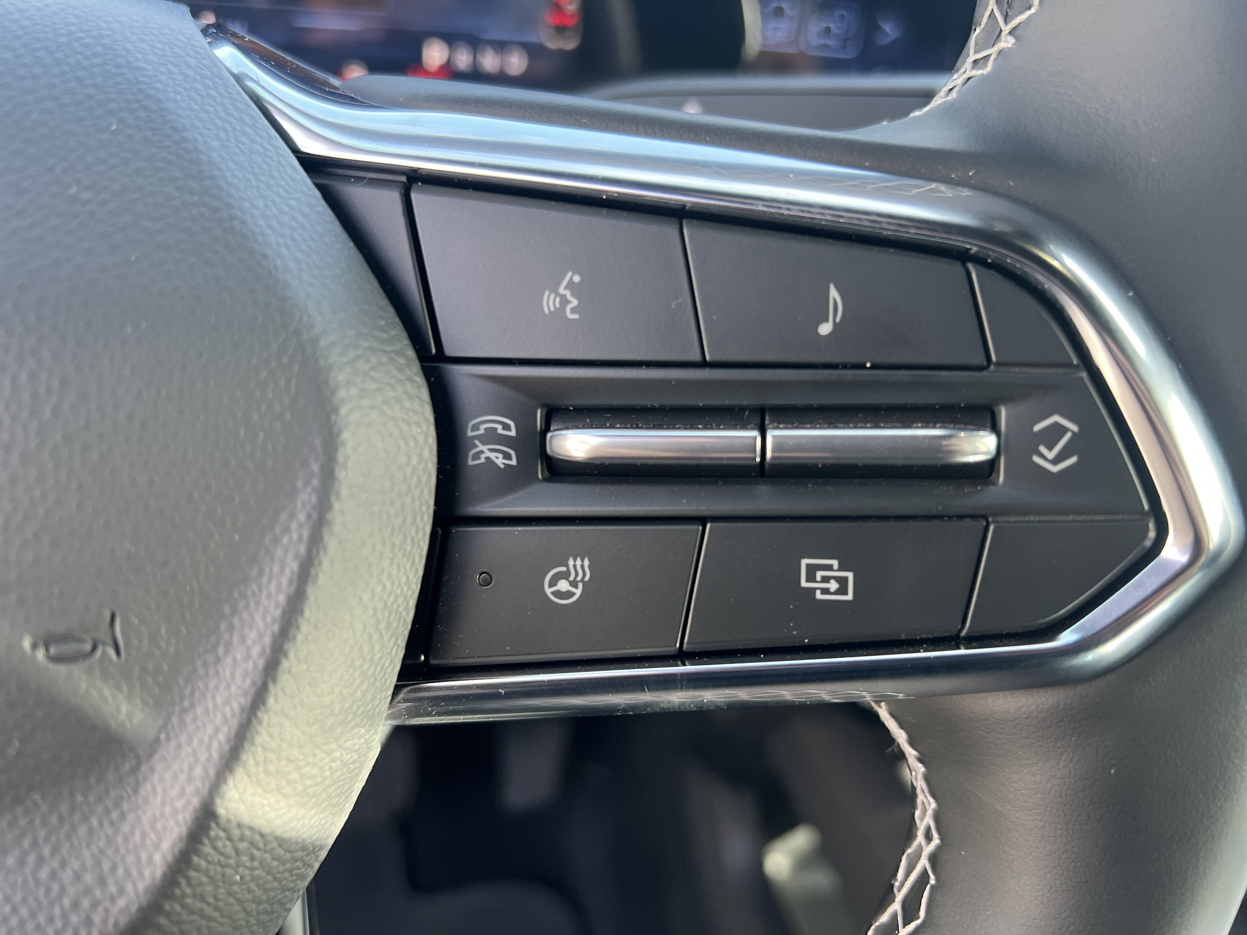 New 2026 Chevrolet Equinox EV LT AWD/4WD image 21