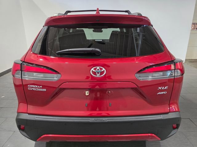Used 2023 Toyota Corolla Cross XLE w/ Convenience Package AWD/4WD image 4