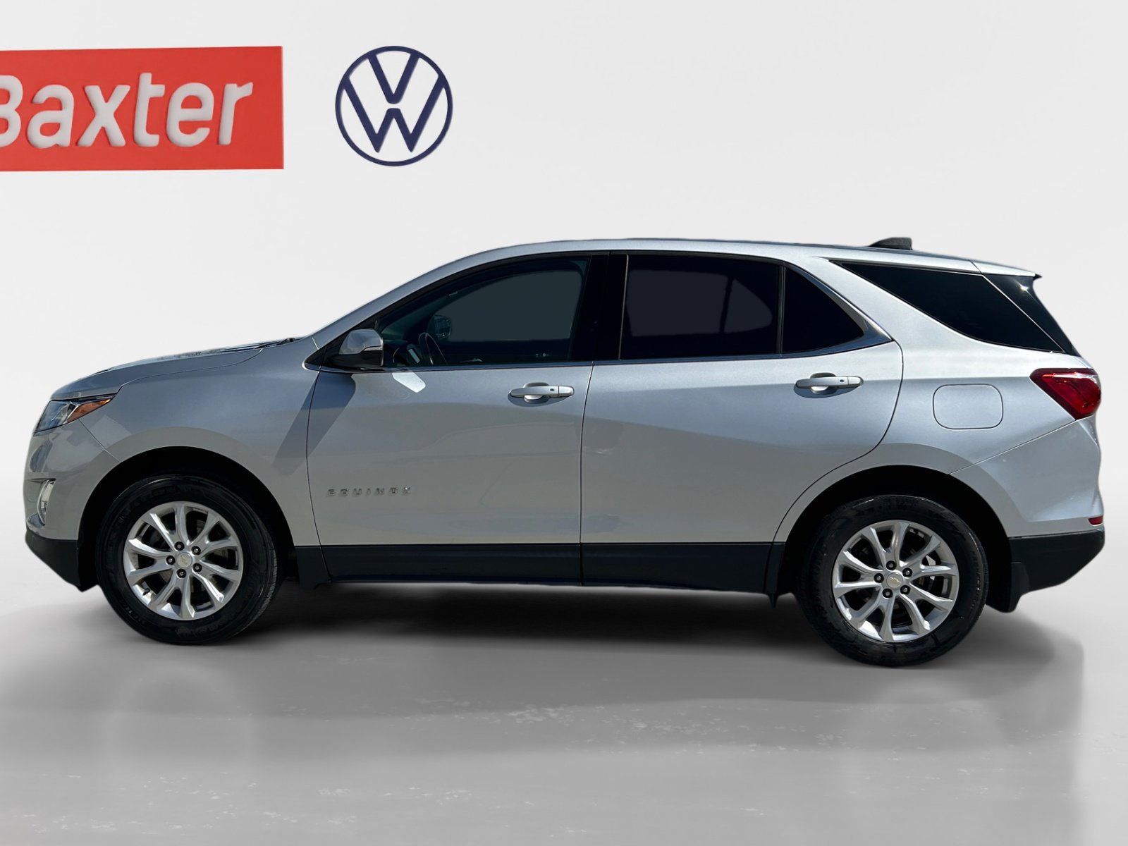 Used 2018 Chevrolet Equinox LT AWD/4WD image 2