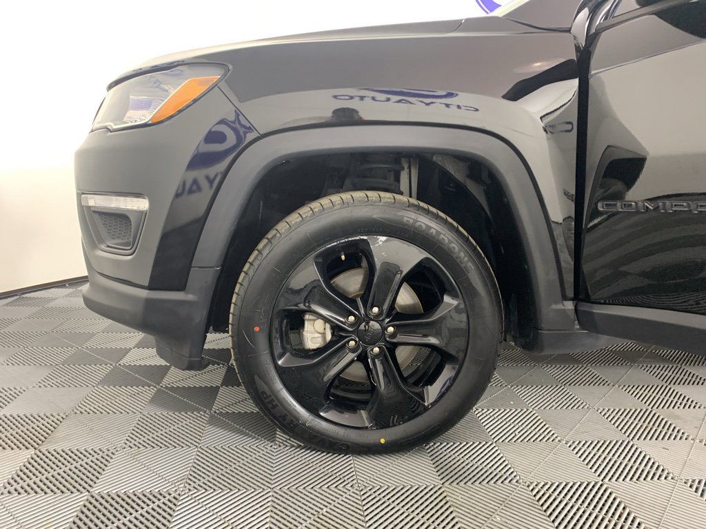 Used 2020 Jeep Compass Latitude image 12