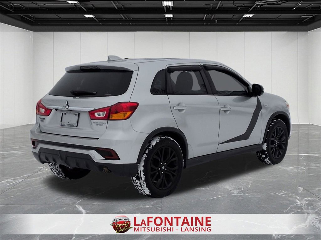 Used 2018 Mitsubishi Outlander Sport LE image 5