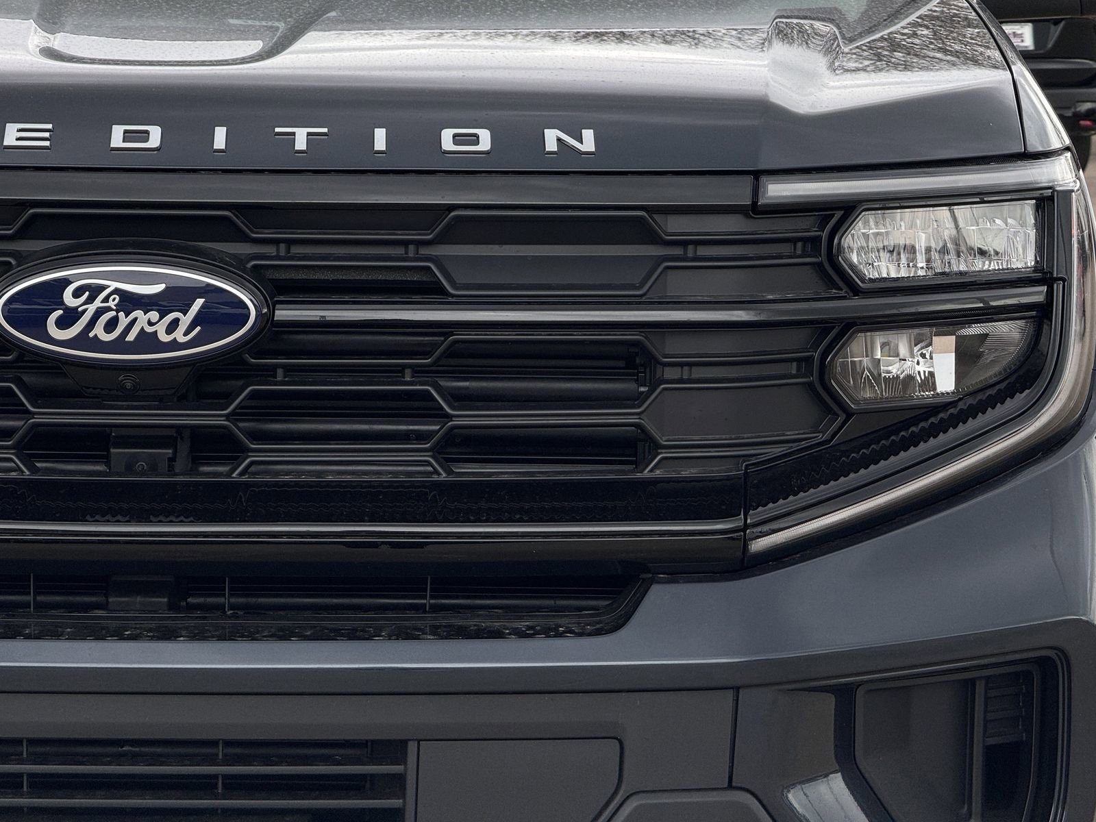 New 2026 Ford Expedition Active image 7