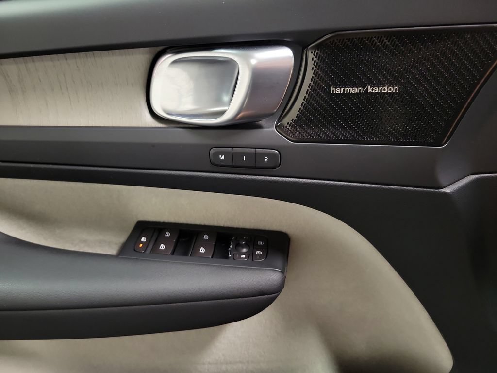 Used 2019 Volvo XC40 T5 Inscription AWD/4WD image 20