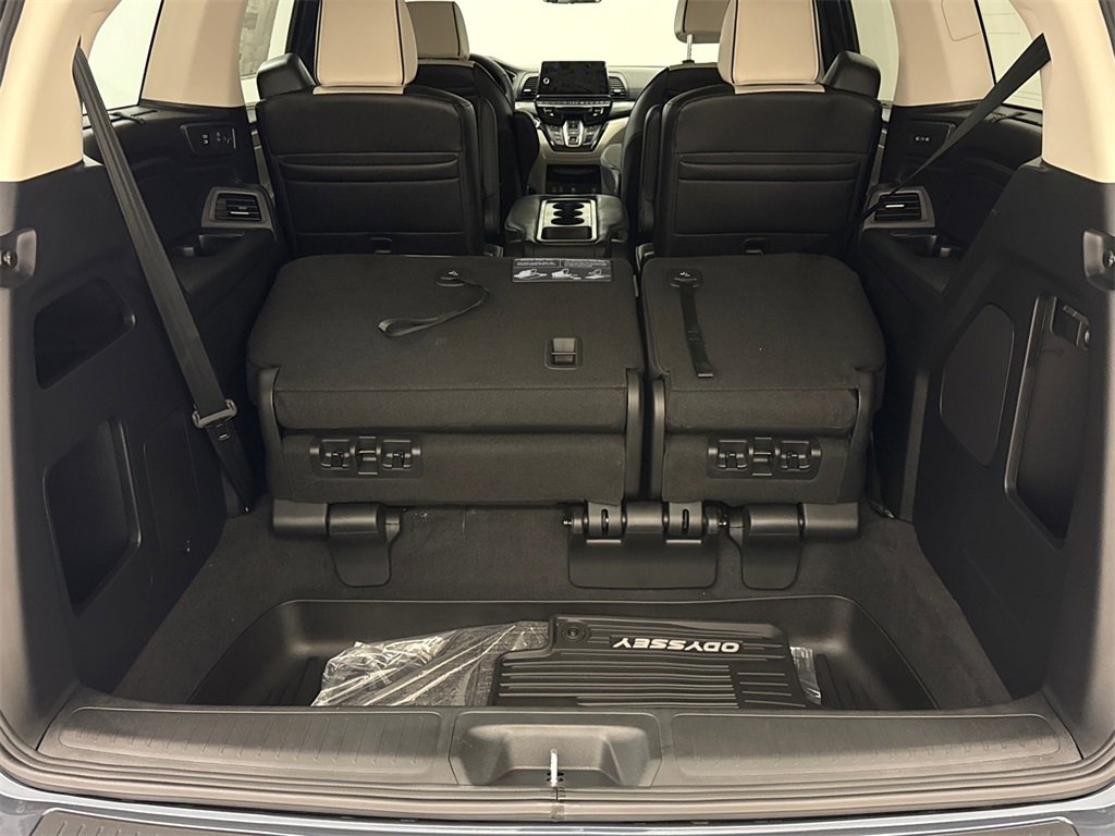 New 2026 Honda Odyssey Elite image 12
