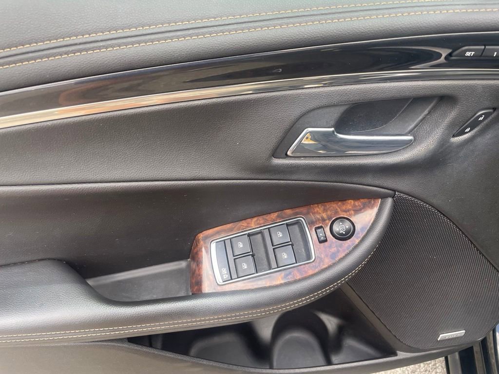 Used 2014 Chevrolet Impala LTZ FWD image 11