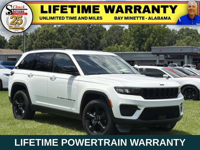 Used 2023 Jeep Grand Cherokee Altitude AWD/4WD image 1