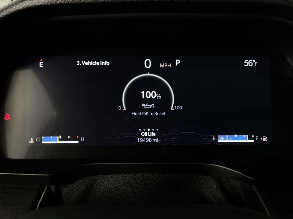 Certified 2024 Jeep Grand Cherokee L Limited w/ Luxury Tech Group II image 14