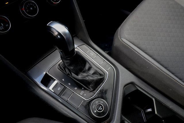 Used 2021 Volkswagen Tiguan S image 53