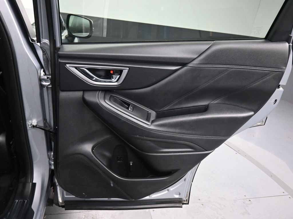 Used 2020 Subaru Forester Limited image 35