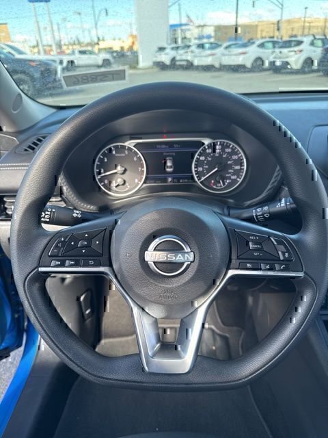 Used 2024 Nissan Sentra SV FWD image 19