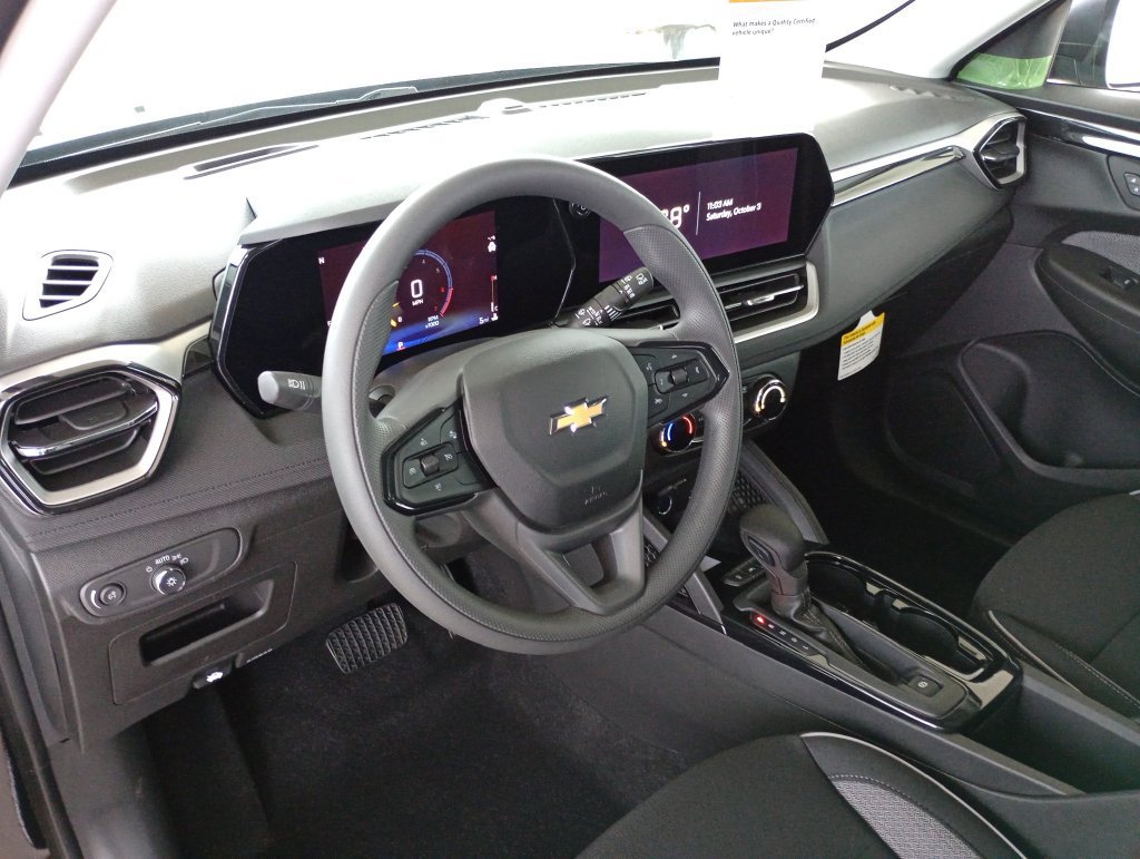 New 2026 Chevrolet TrailBlazer LS w/ LS Convenience Package FWD image 9