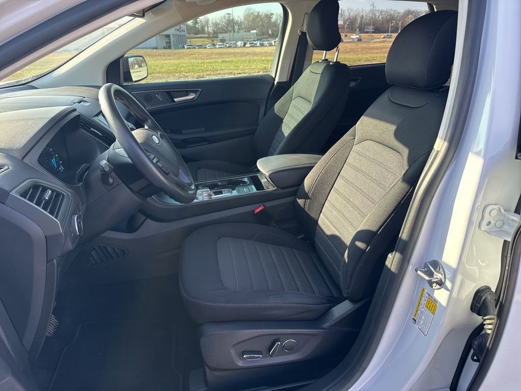Certified 2019 Ford Edge SE w/ SE Fleet Driver's Package image 20