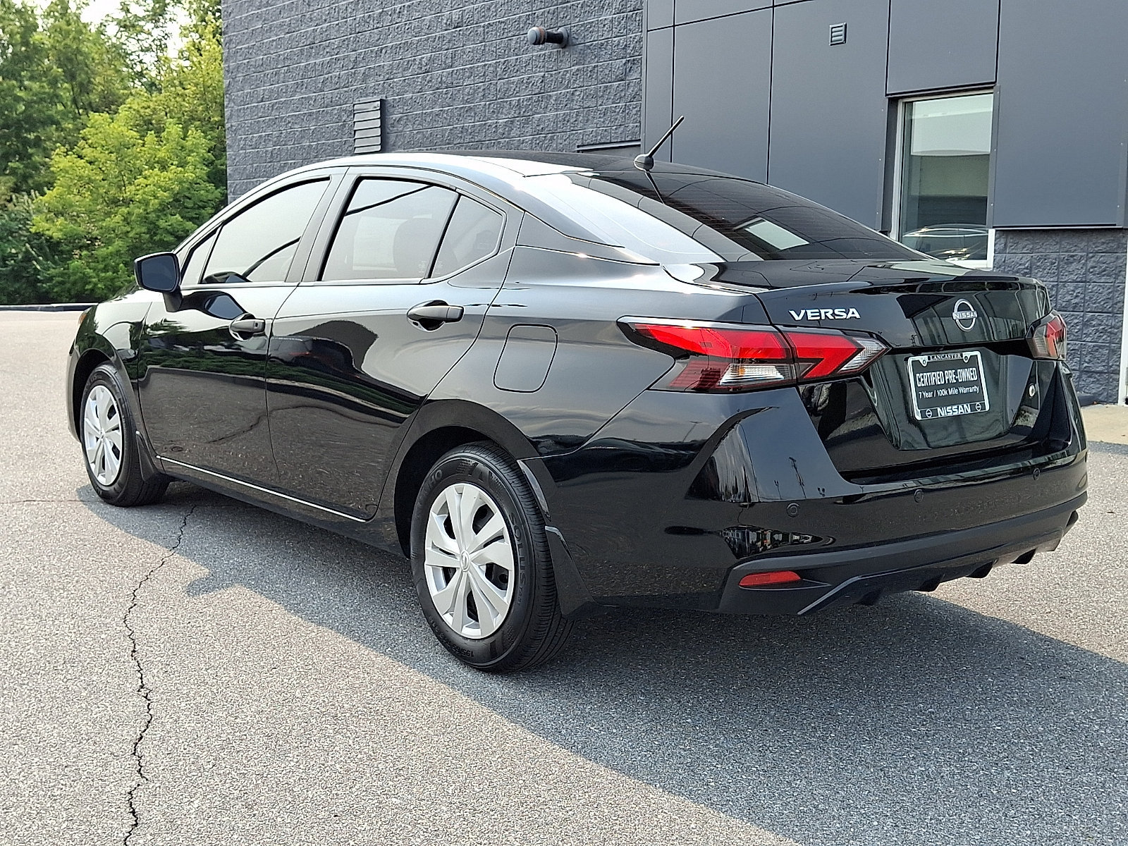 Certified 2025 Nissan Versa S w/ Trunk Package FWD image 5