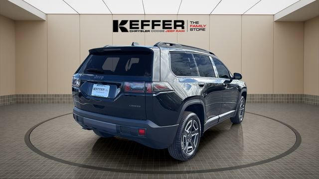 New 2026 Jeep Cherokee Laredo image 5