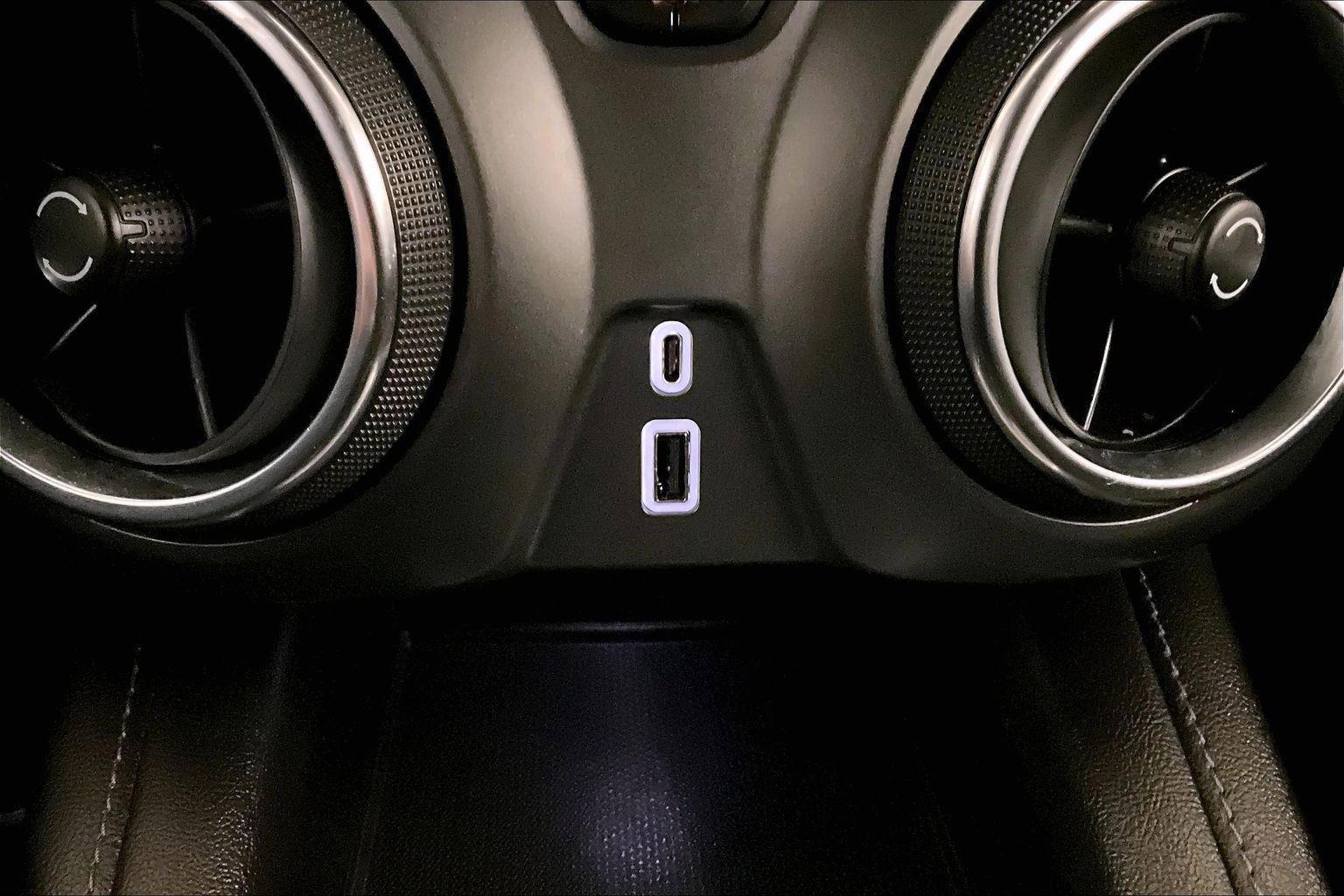 Used 2022 Chevrolet Blazer LT image 31