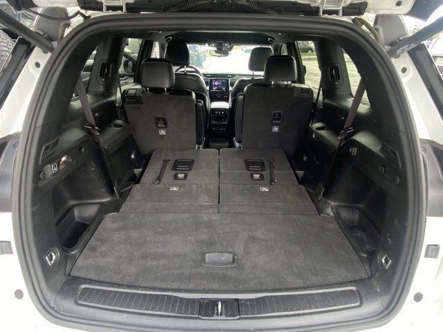 Used 2021 Jeep Grand Cherokee L Laredo image 21