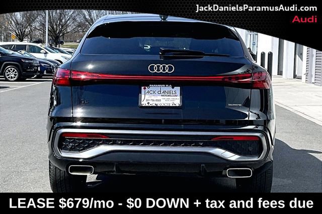 Used 2025 Audi Q5 Premium Plus w/ Premium Plus AWD/4WD image 4