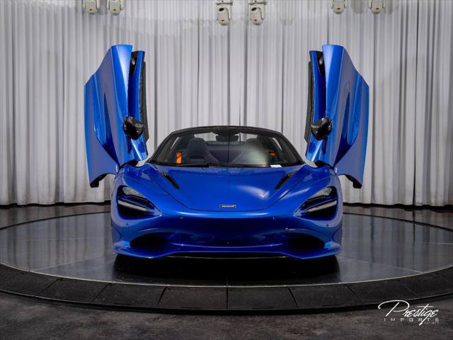 Used 2024 McLaren 750S Spider RWD image 4