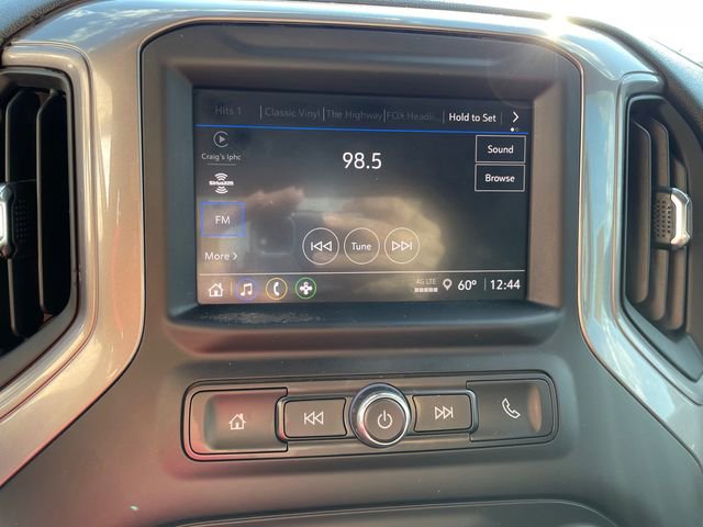 Used 2024 Chevrolet Silverado 2500 Custom image 31